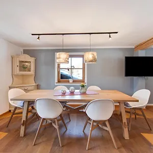 Ferienwohnung Riesserbaur Garmisch-Partenkirchen